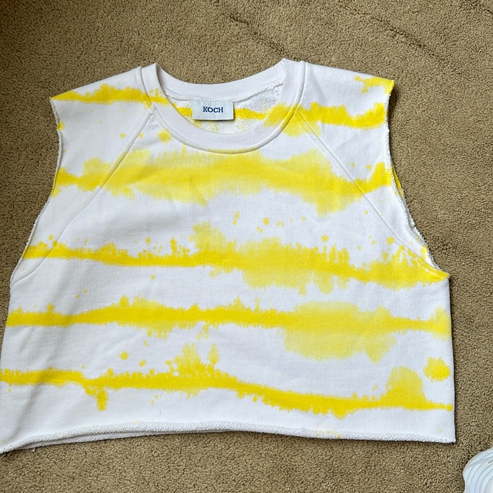 Yellow and white tie dye, size small